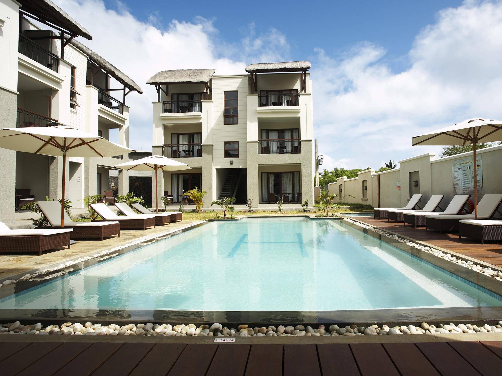 Grand Bay Suites Exteriér fotografie